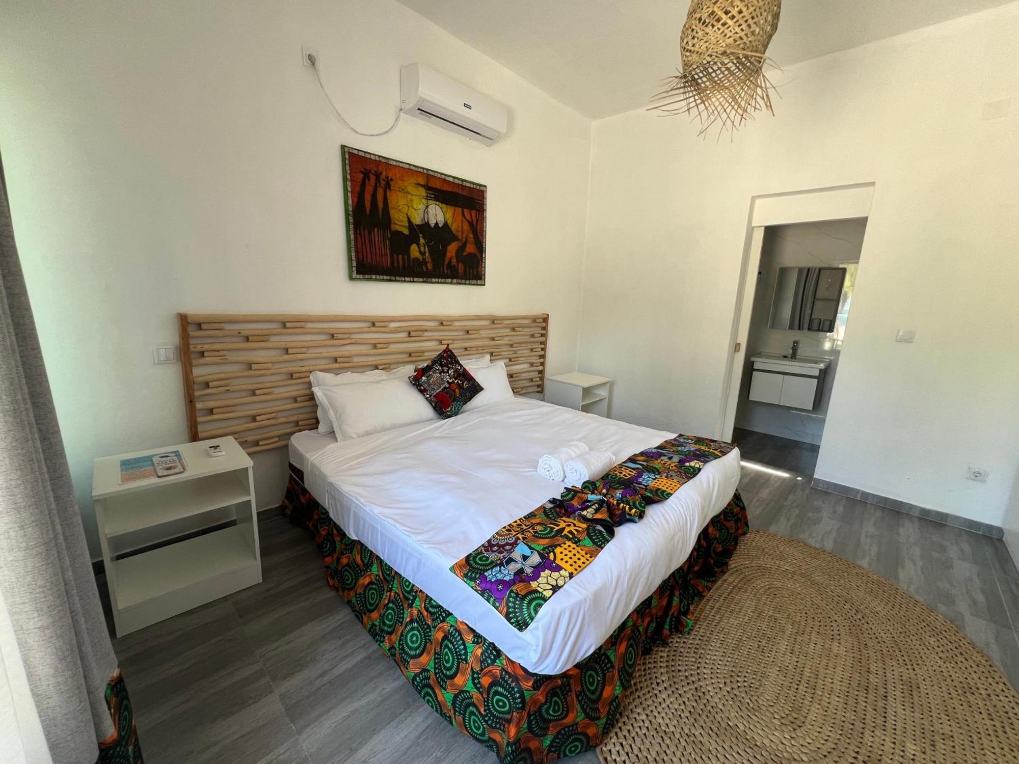 New Giraffe House Bed & Breakfast Vilanculos Exterior photo